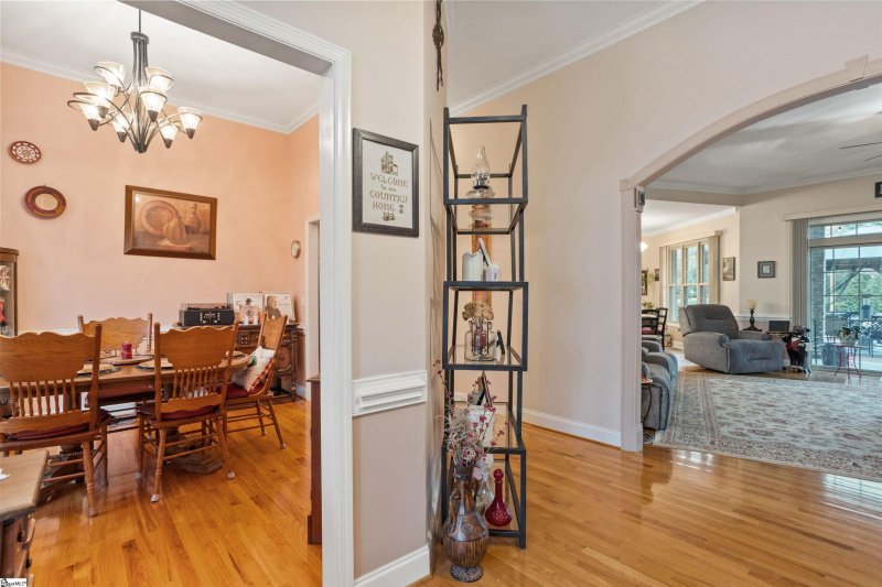 Property image 3 of 409 Wickham Way in Turtle Creek, Boiling Springs, SC 29316