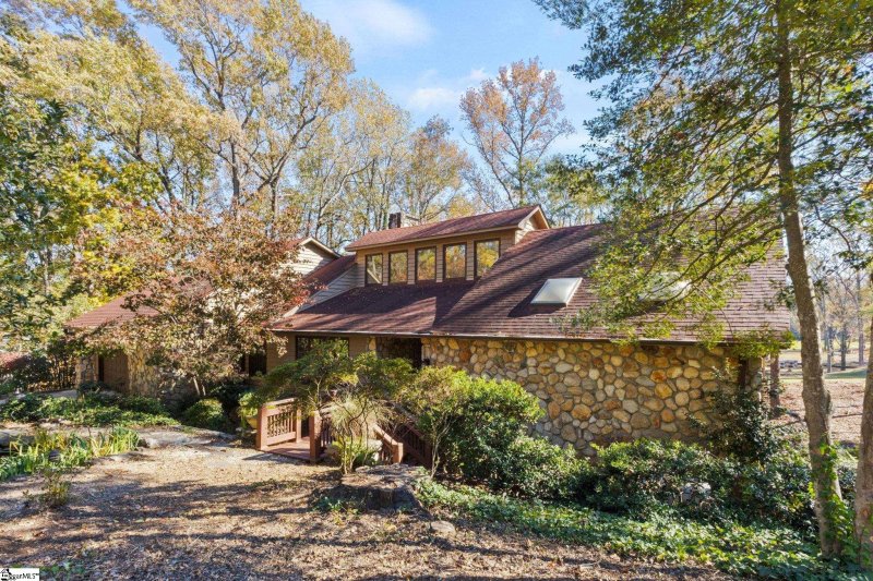 Property image 2 at 216 Old Town Way, Simpsonville, SC 29681