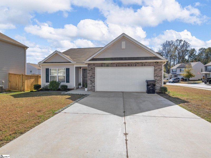 Property image 3 of 149 Poplarville Drive in Cambridge Walk, Piedmont, SC 29673