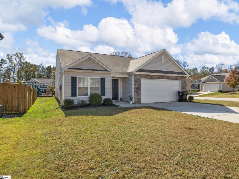 Property image 5 of 149 Poplarville Drive in Cambridge Walk, Piedmont, SC 29673