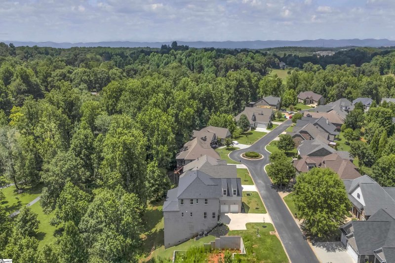 Property image 2 at 43 Park Vista Way, Greenville, SC 29617