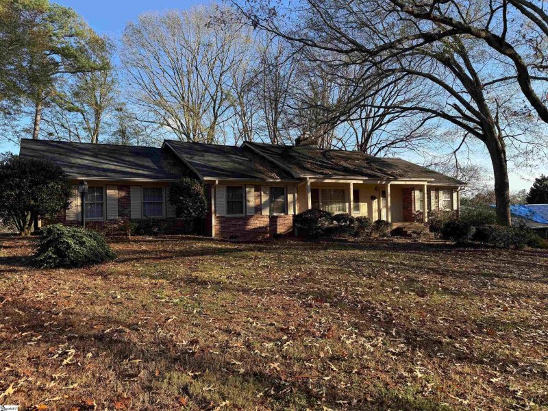 Cedar Vale, Greenville Community