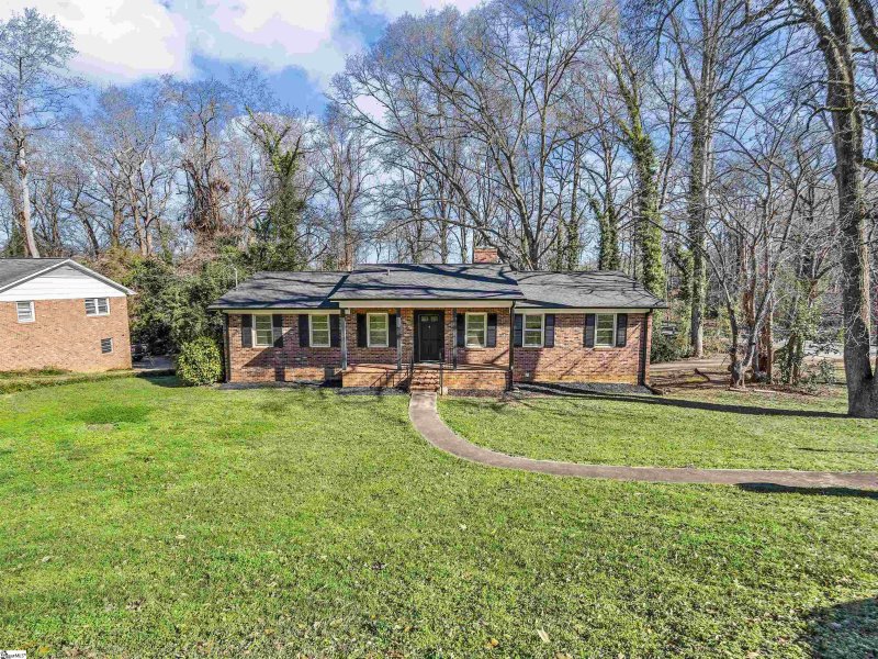 Vanderbilt Hills, Spartanburg community