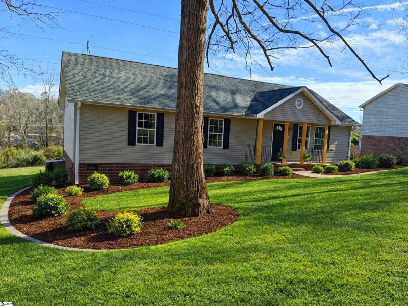 114 Berea Forest Circle