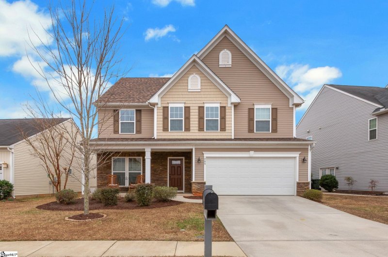 Twin Creeks, Simpsonville community
