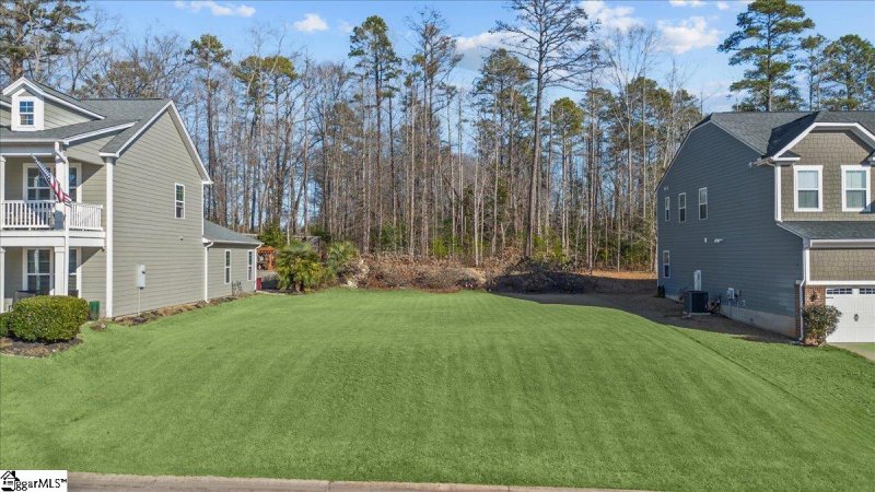 108 Woodland Chase Court