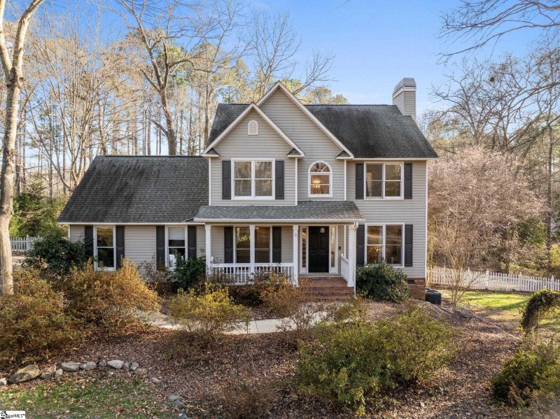 Shenandoah III, Moore community