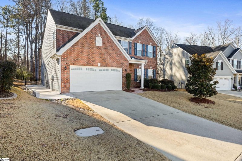 Briar Oak, Simpsonville community