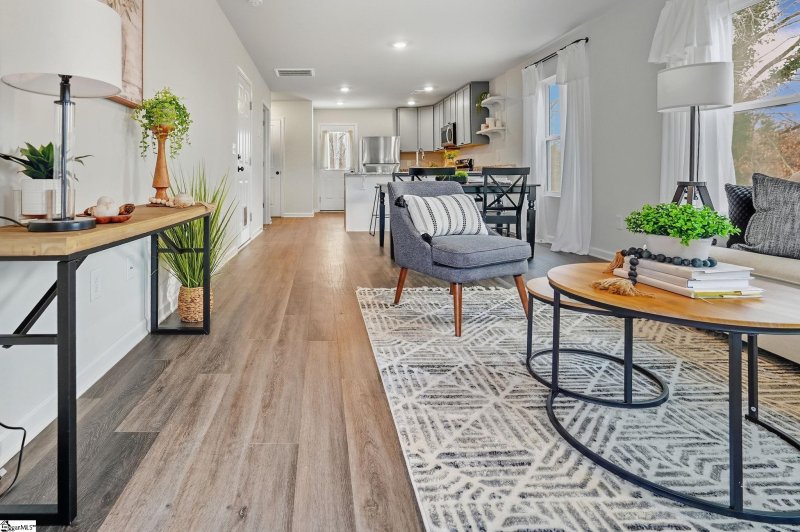 104 White Rapids Way