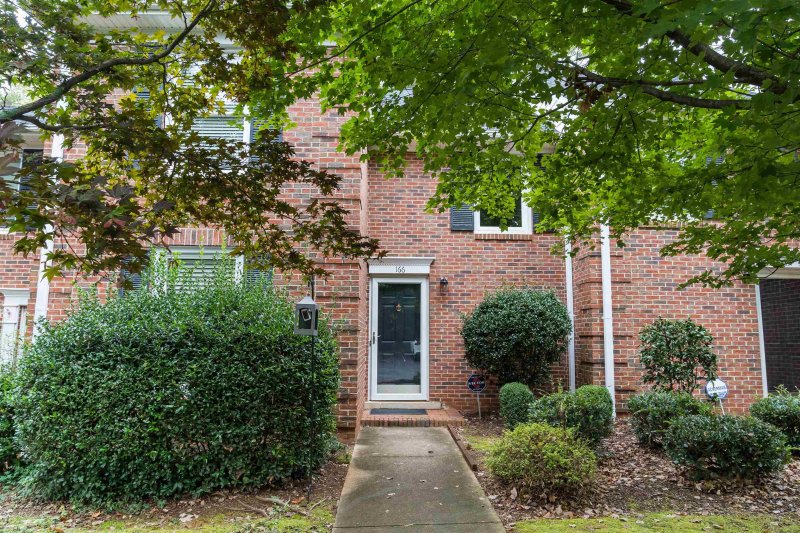 Wedgewood Towns, Spartanburg community