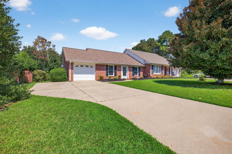 West Point, Spartanburg community