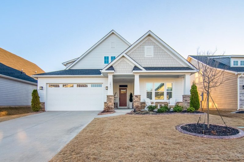 1277 Fiddletree Lane