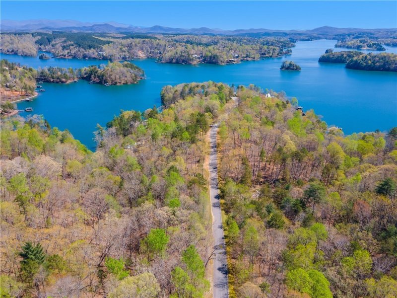 Property image 4 at 806 Rockcrest Way, Salem, SC 29676