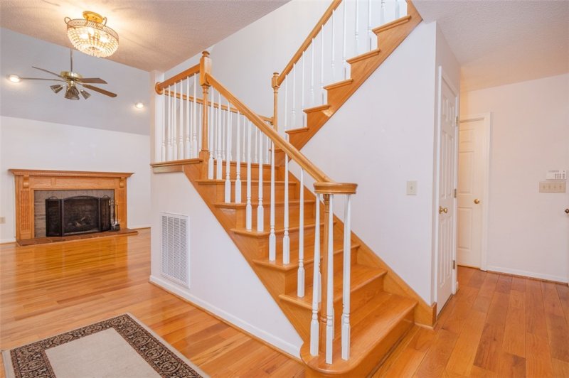 Property image 3 of 204 Oakwood Estates Drive in Oakwood Estate, Anderson, SC 29621