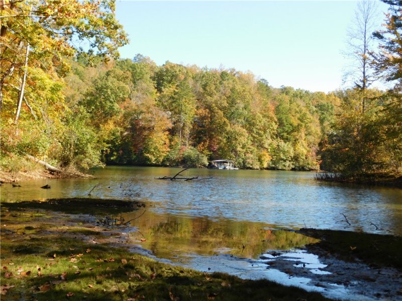 Property image 3 at Lot 17 Crestone Court, Salem, SC 29676