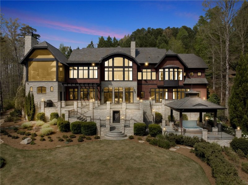 The Reserve At Lake Keowee, Sunset Community