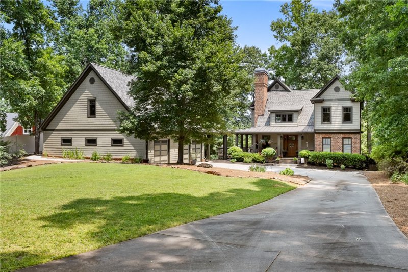 Property image 2 at 328 Grand Overlook Drive, Seneca, SC 29678