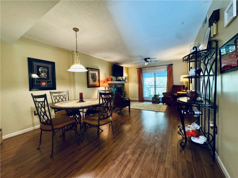 Property image 3 of 811 Northlake Drive in Northlake Condo, Anderson, SC 29625