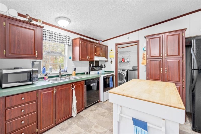 Property image 3 of 1151 Stribling Shoals Road in Cougar Ridge, Walhalla, SC 29691