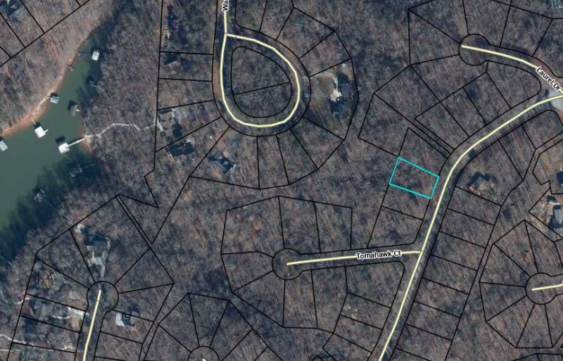 Property image 4 of Lot 2134 S Arrowhead Drive in Chickasaw Point, Westminster, SC 29693