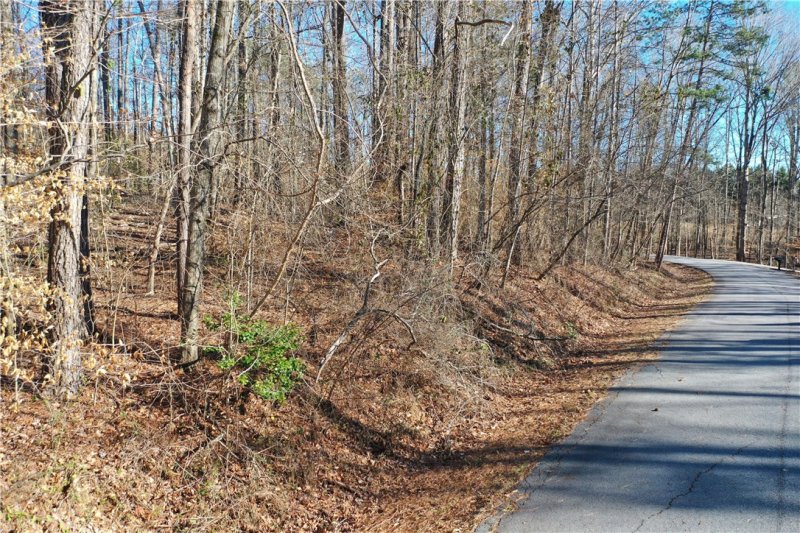 Property image 3 of 00 Tallulah Dr Tallulah Drive in Foxwood Hills, Westminster, SC 29693