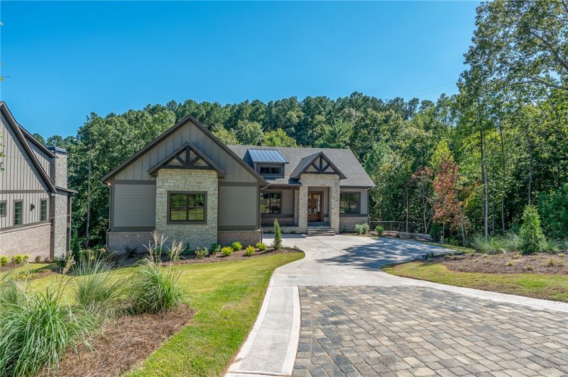 Property image 2 at 713 Hemlock Court, Salem, SC 29676