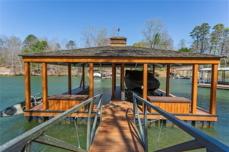 Property image 3 at 620 Crooked Trace Lane, Seneca, SC 29672