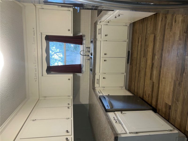 Property image 3 at 809 Mulholland Drive, Seneca, SC 29672