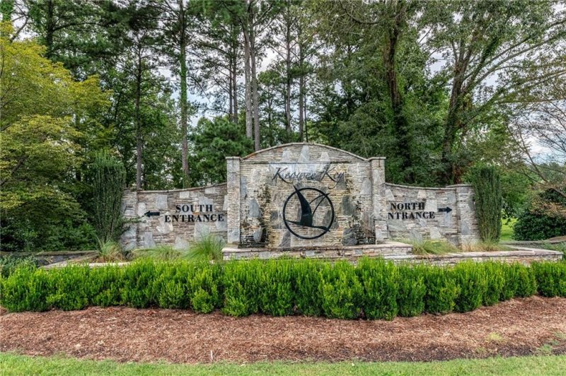 Property image 2 of 1 Pine Garden Circle in Keowee Key, Salem, SC 29676