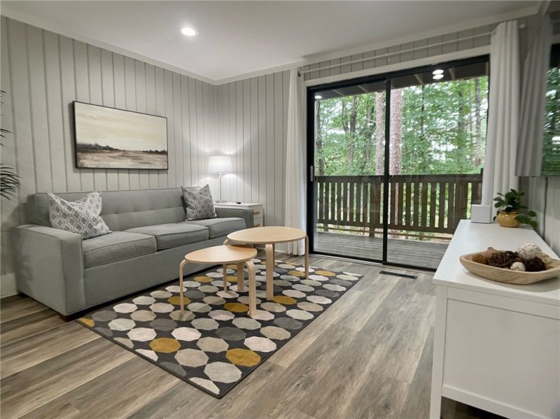 Property image 2 at 600 Captains Cove Court, Salem, SC 29676