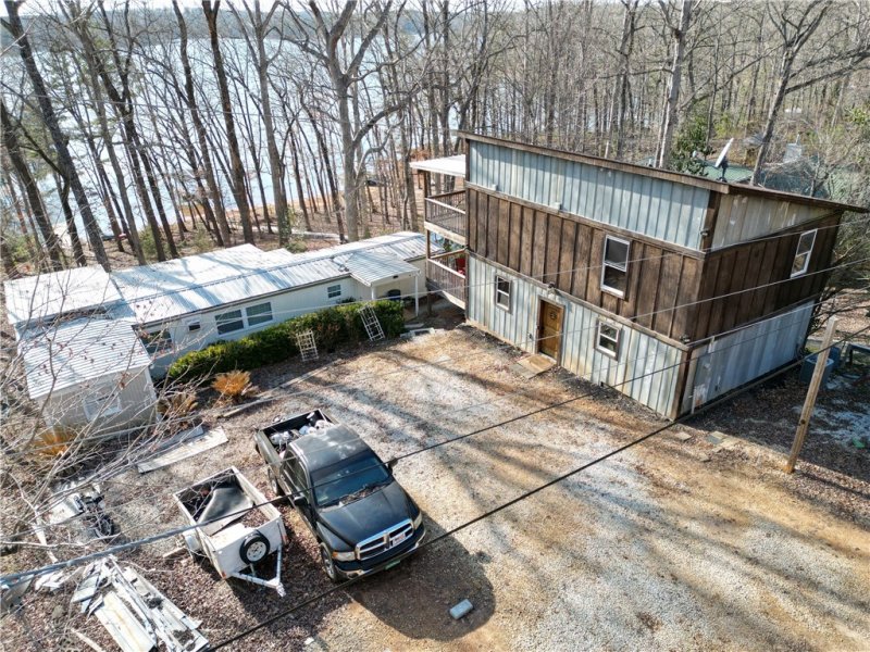 Property image 3 of 348 N Port Bass Drive in Port Bass, Fair Play, SC 29643