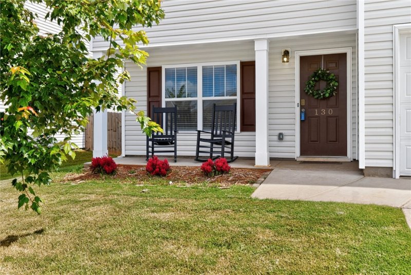 Property image 3 at 130 Poplarville Drive, Piedmont, SC 29673