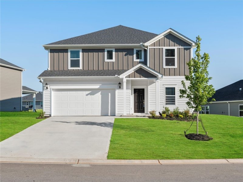 Chestnut Grove, Greer Community