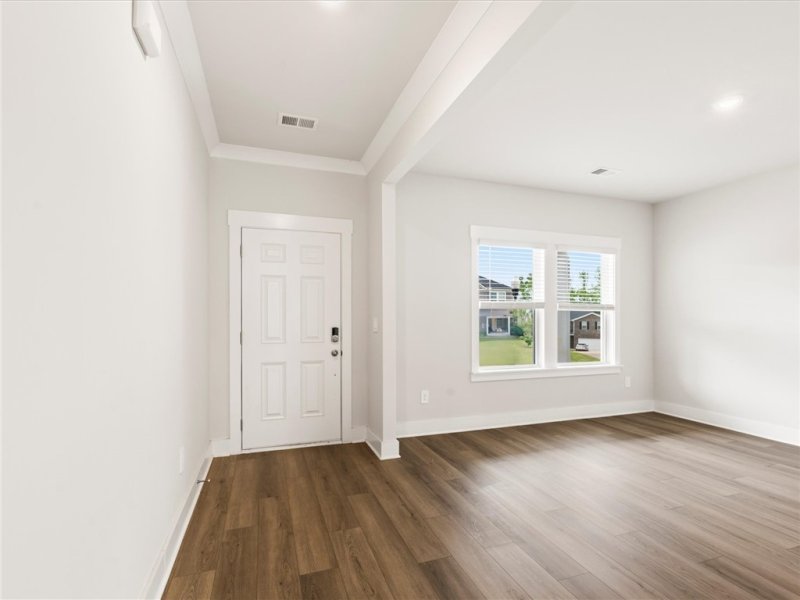 Property image 2 at 1009 Hillcraft Drive, Greer, SC 29651