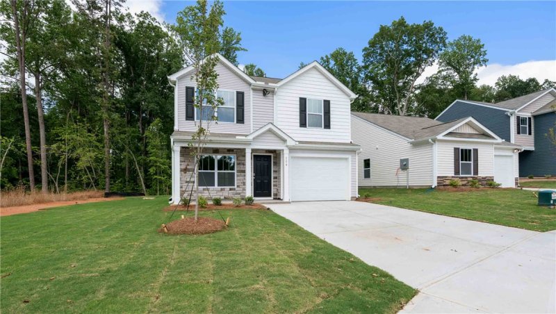 Property image 2 at 114 Licklog Court, Seneca, SC 29678