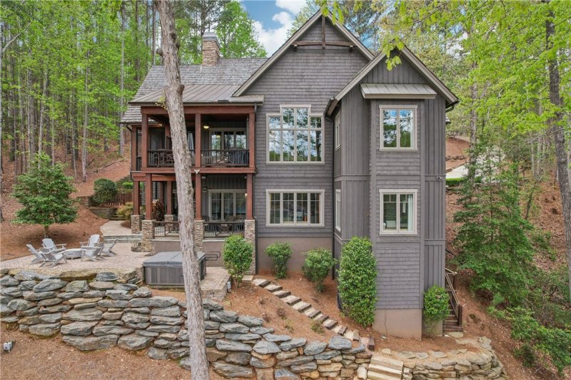 Property image 3 of 311 S Cove Road in The Reserve At Lake Keowee, Sunset, SC 29685
