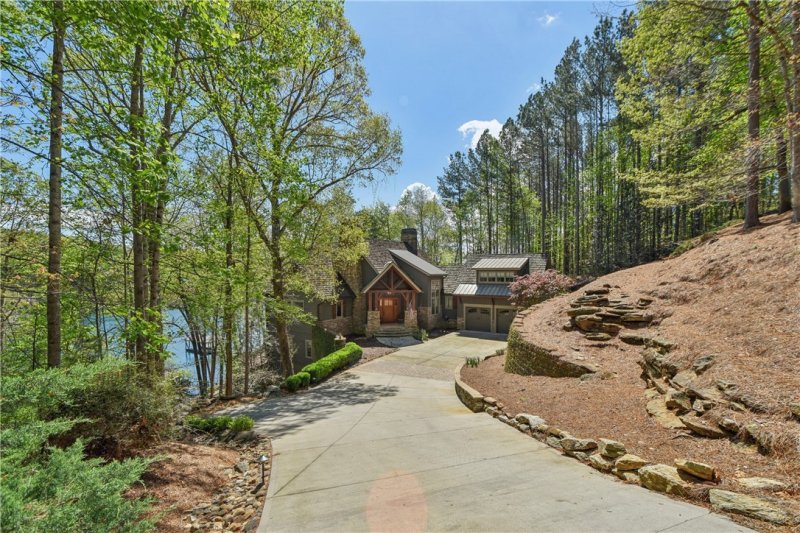 Property image 4 of 311 S Cove Road in The Reserve At Lake Keowee, Sunset, SC 29685