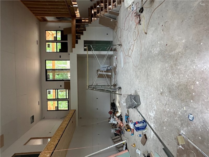 Property image 3 of 415 Tiger Lane in Foxwood Hills/Mt Bay Estates, Westminster, SC 29693