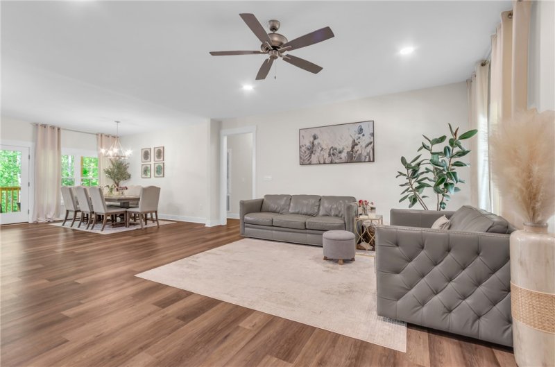 Property image 3 at 137 Boxwood Lane, Anderson, SC 29621