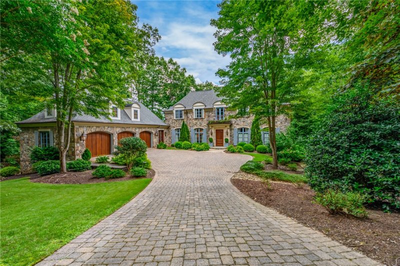 Property image 3 of 304 Club Cove Way in Cliffs At Keowee Vineyards, Sunset, SC 29685