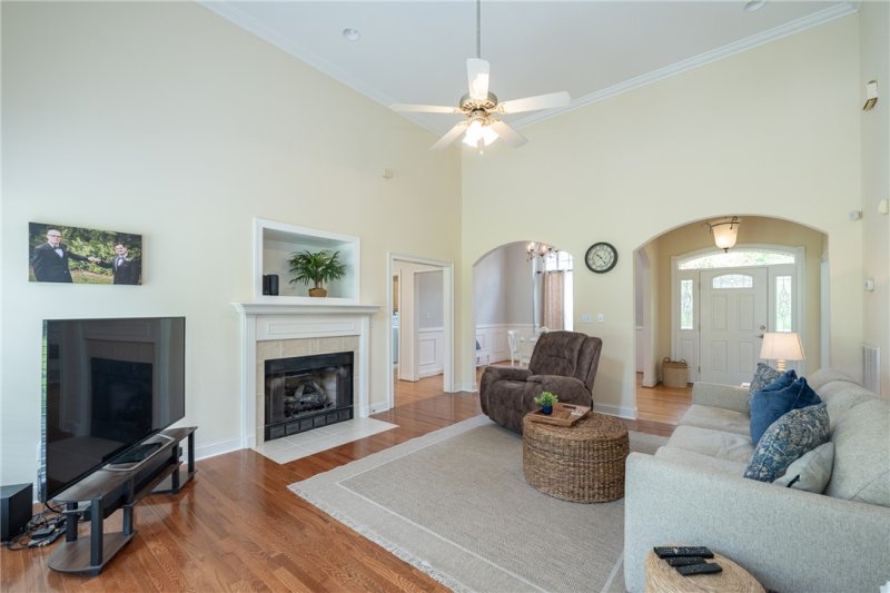 Property image 2 of 110 Raspberry Lane in Country Place, Anderson, SC 29621