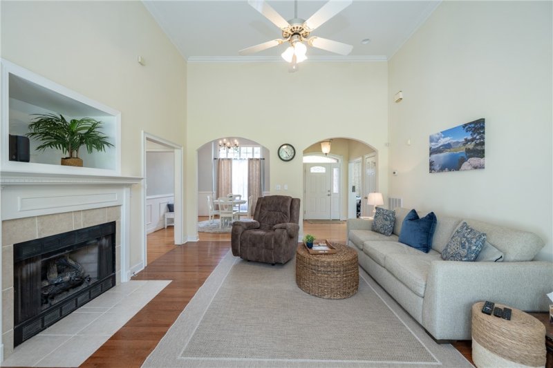 Property image 3 of 110 Raspberry Lane in Country Place, Anderson, SC 29621