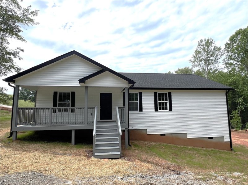 6219 Moorefield Memorial Highway