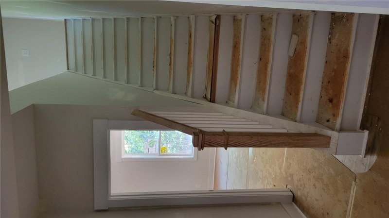 Property image 5 of 155 Palmer Lane in Chickasaw Point, Westminster, SC 29693