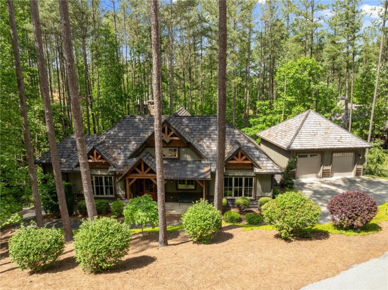 Property image 2 of 109 Laurel Pond Way in The Reserve At Lake Keowee, Sunset, SC 29685