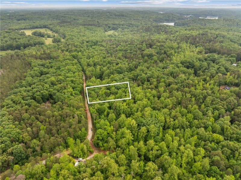 128 Sweetbriar Trail