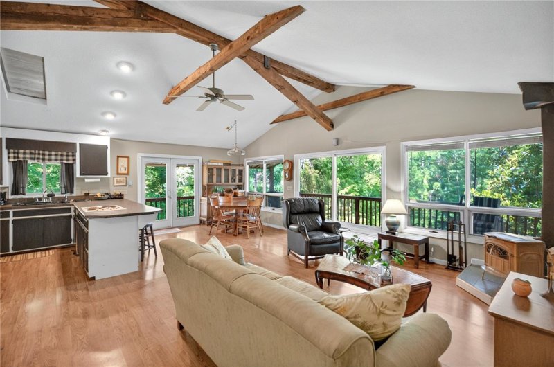 Property image 4 at 305 Edgewater Drive, Anderson, SC 29626