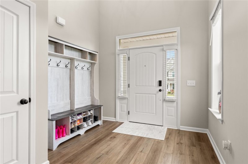 Property image 4 of 742 Oak Hill Lane in Breckenridge-Anderson, Belton, SC 29627