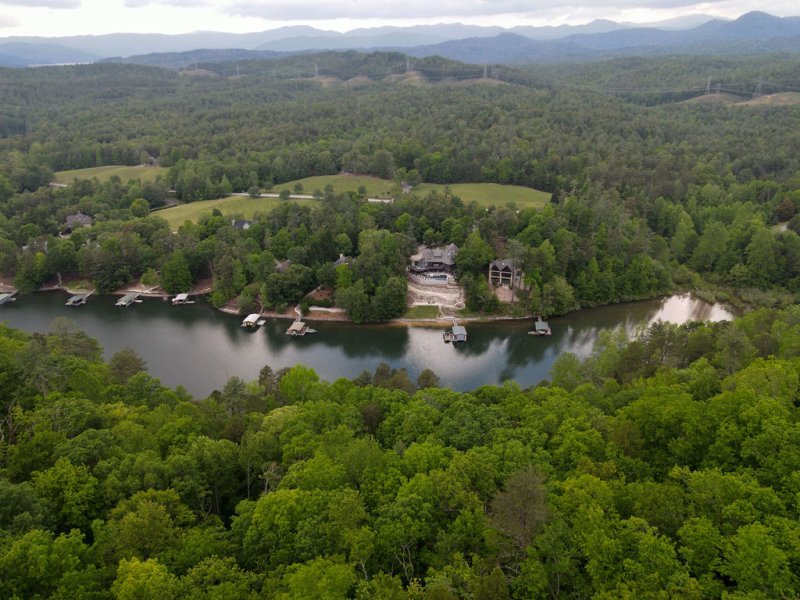 Property image 4 of 260 Eastatoe Parkway in Cliffs At Keowee Vineyards, Sunset, SC 29685