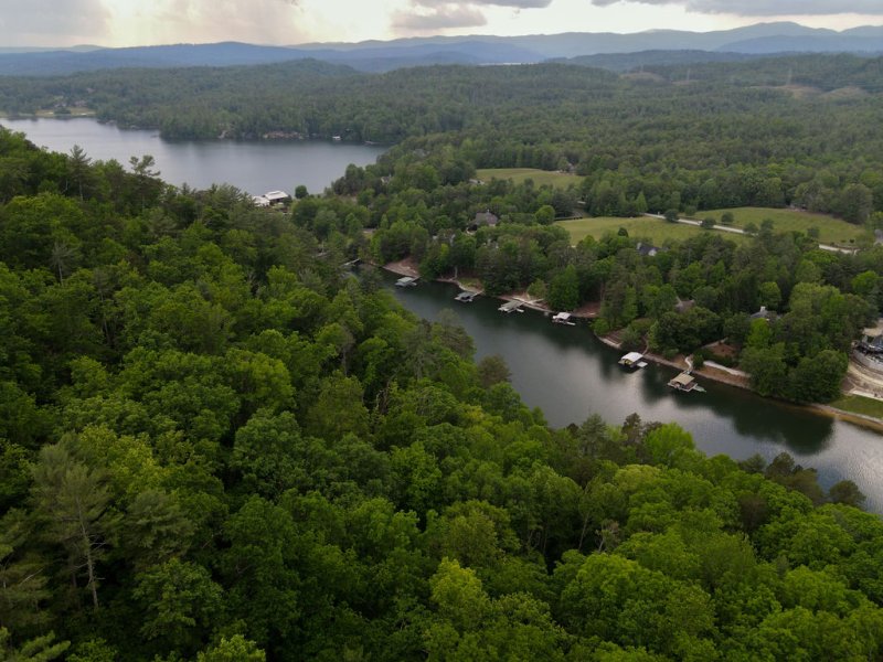 Property image 5 of 260 Eastatoe Parkway in Cliffs At Keowee Vineyards, Sunset, SC 29685
